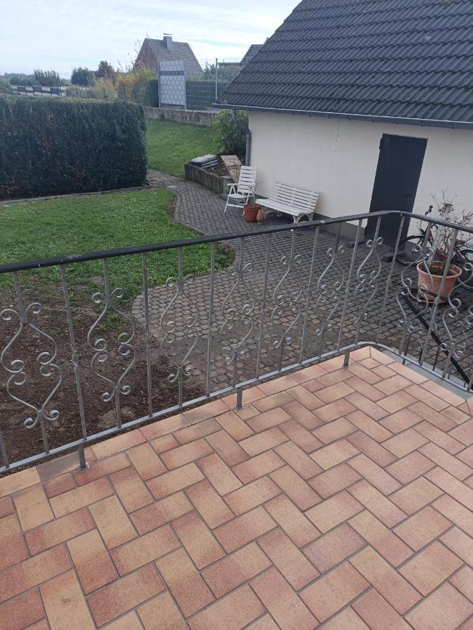 Haus Langert - Einfamilienhaus Mit Terrasse Und Garten Zur Alleinigen Nutzung Baesweiler Exterior photo